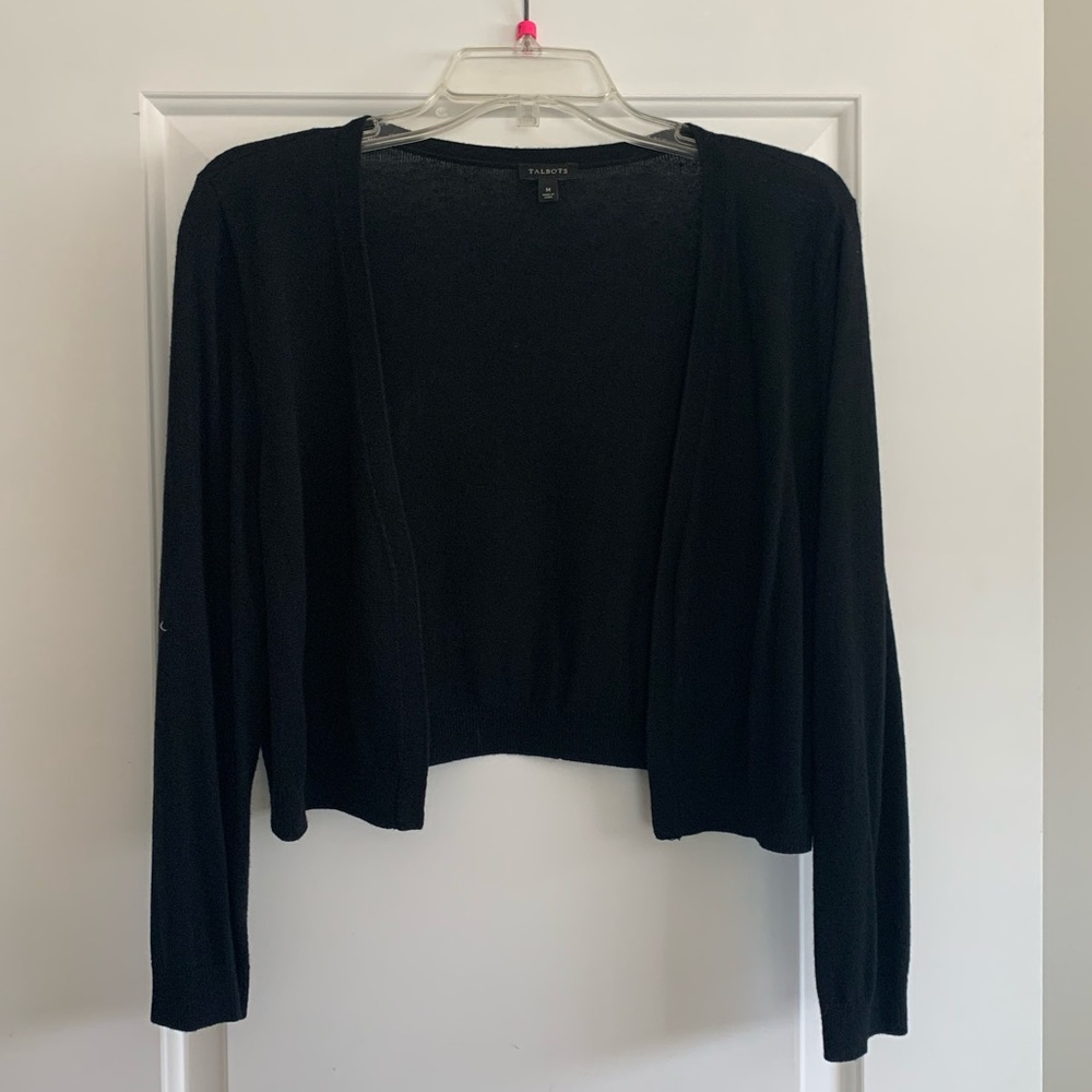 Talbots lightweight cropped length long sleeve black sweater size M.